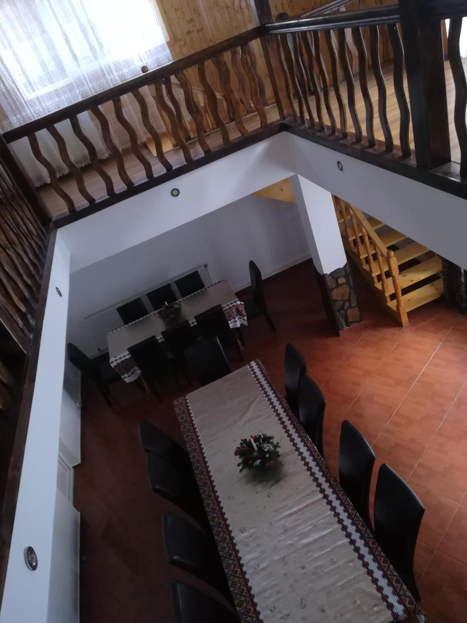 Vila Casa Raul Rucăr Exteriér fotografie