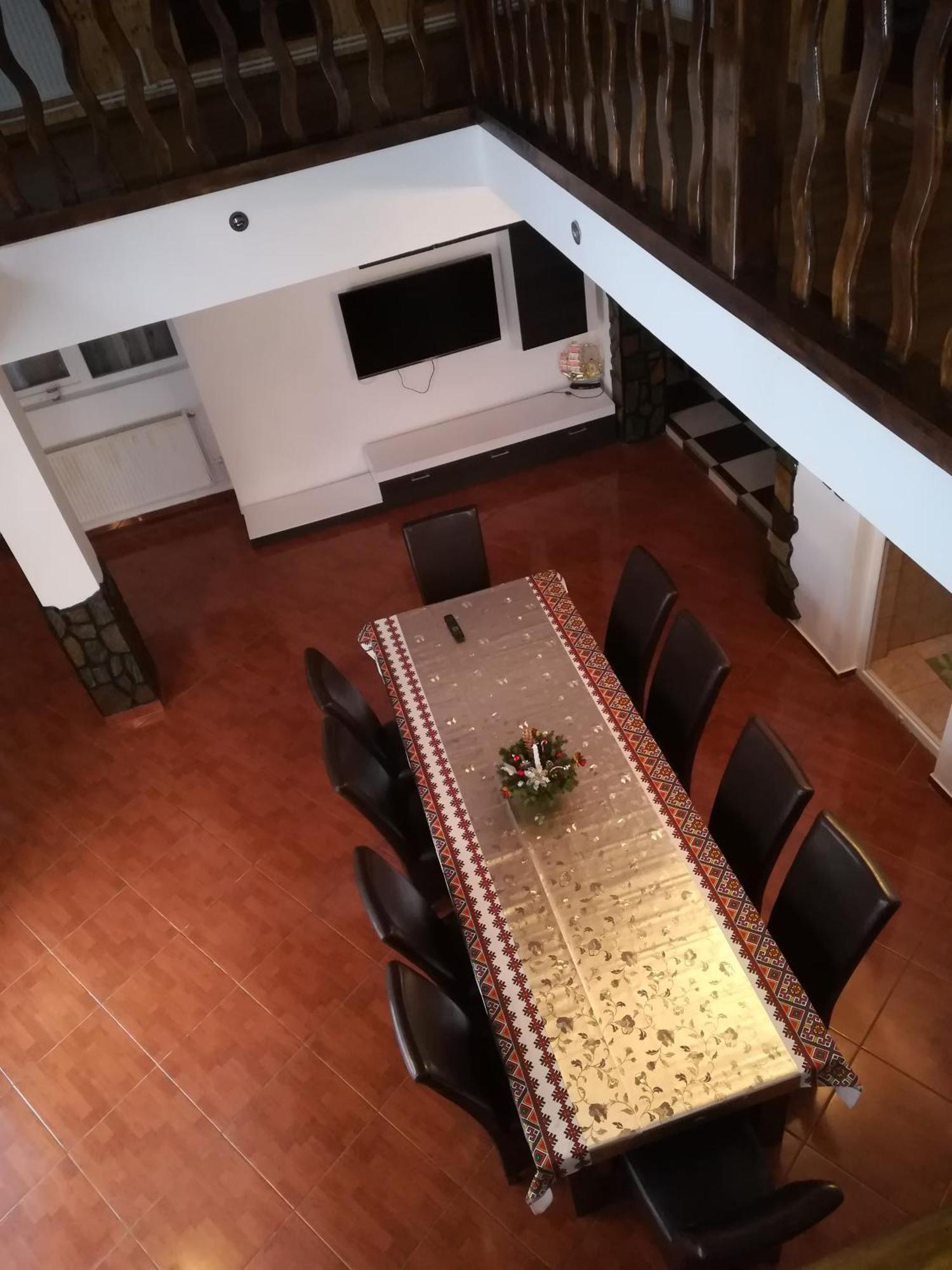 Vila Casa Raul Rucăr Exteriér fotografie