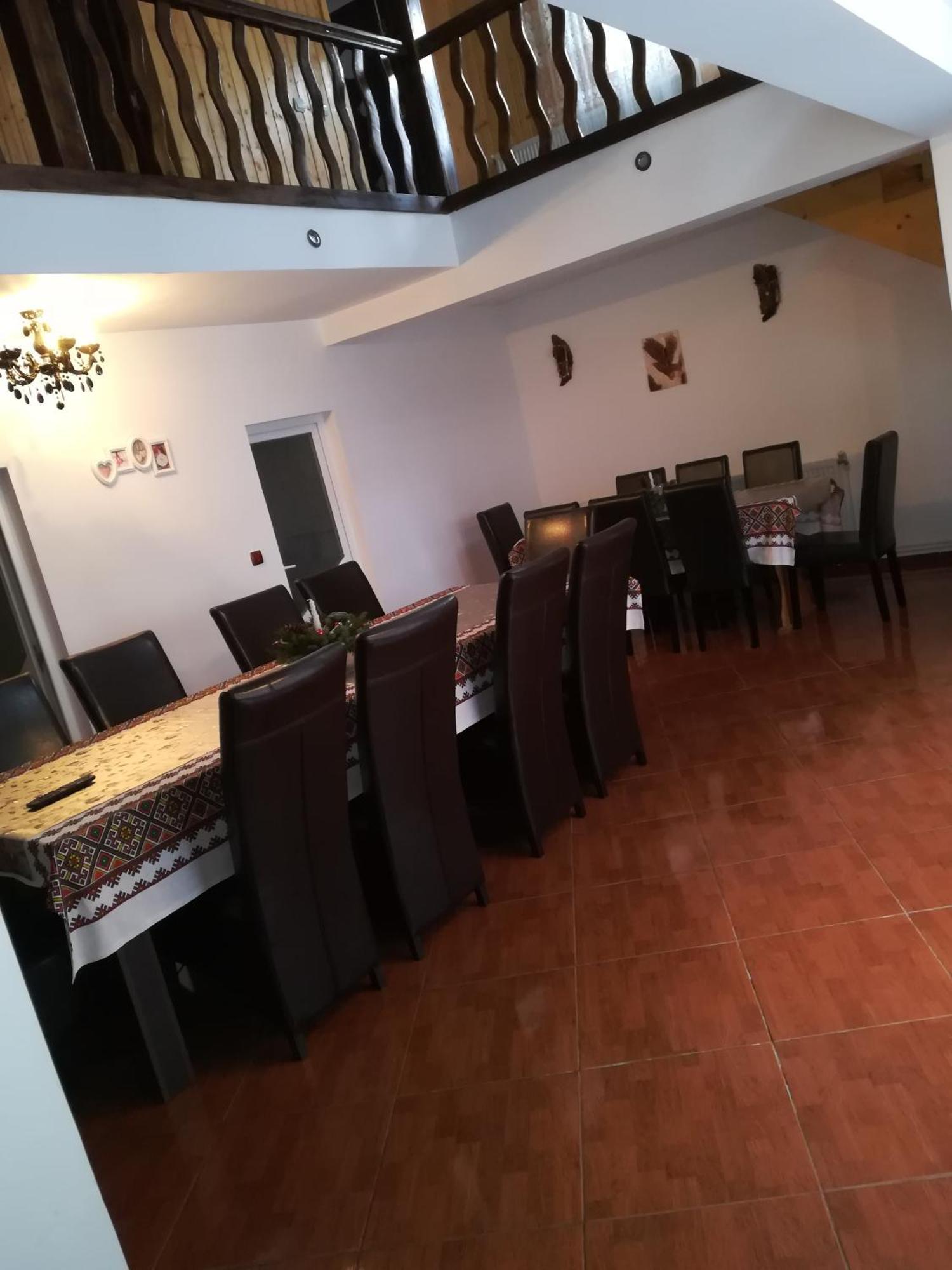 Vila Casa Raul Rucăr Exteriér fotografie